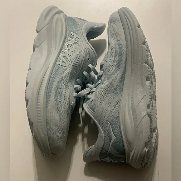 HOKA ONE ONE CLIFTON 10 sneakers - Picture 7 of 16